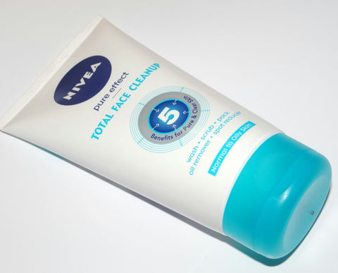 Nivea Total Face Cleanup - Pure Effect, 150 ml Tube